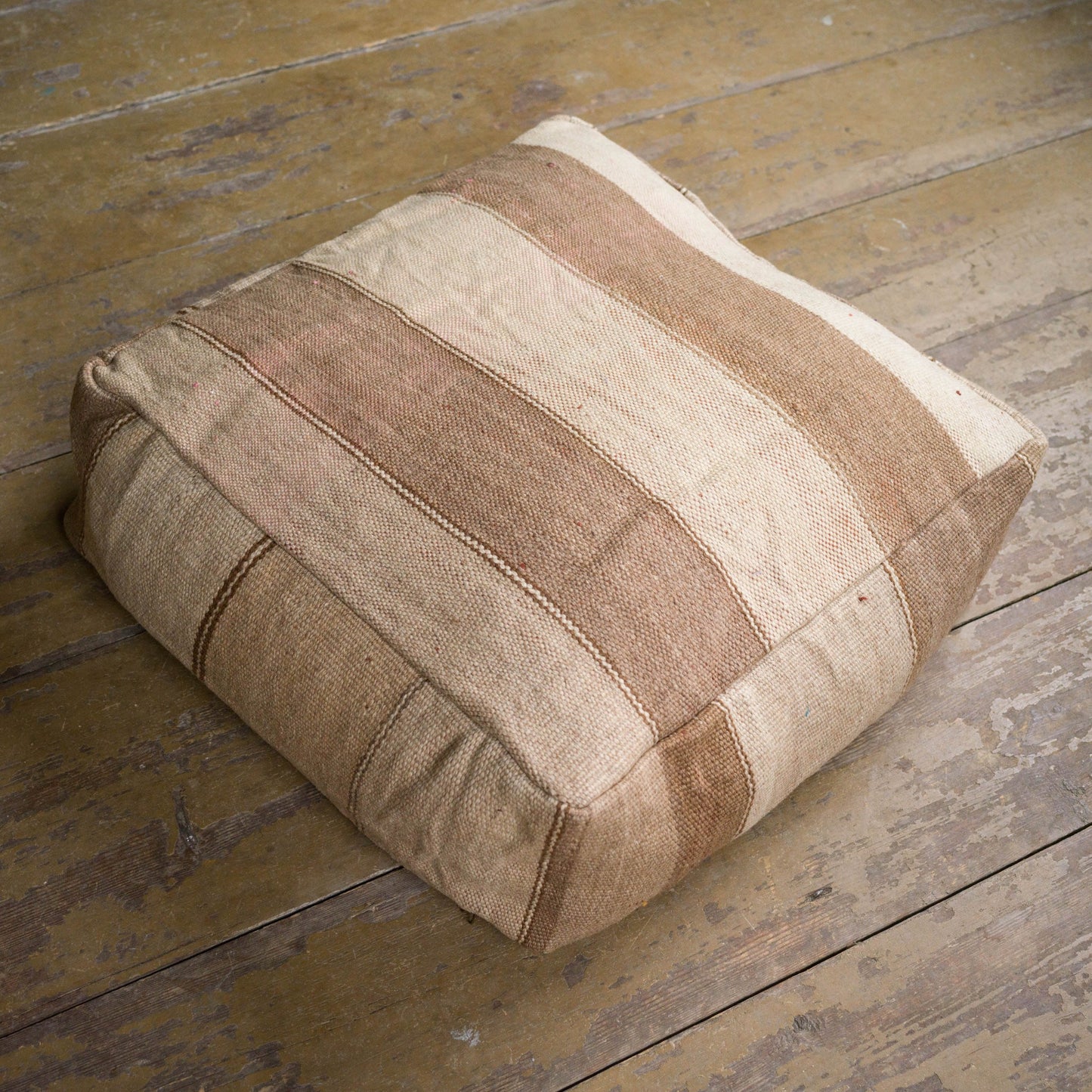 Marockansk sittpuff i ull
