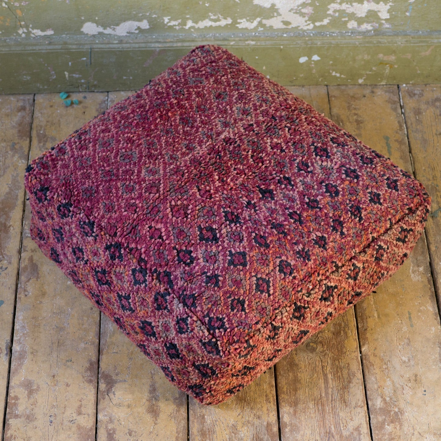 Marockansk Inredning sittpuff handgjord i ull Atlas bergen Marocko