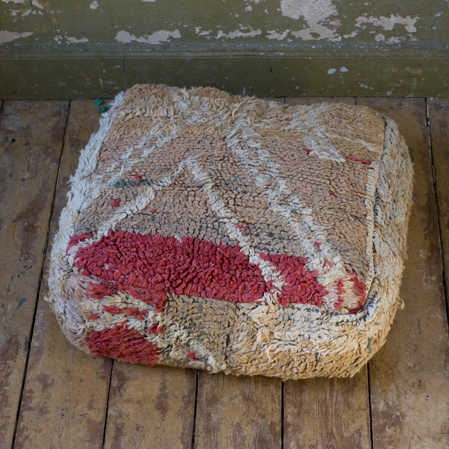 Marockansk Inredning sittpuff handgjord i ull Atlas bergen Marocko