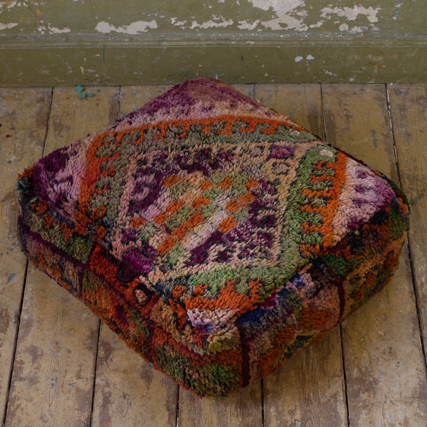 Marockansk Inredning sittpuff handgjord i ull Atlas bergen Marocko