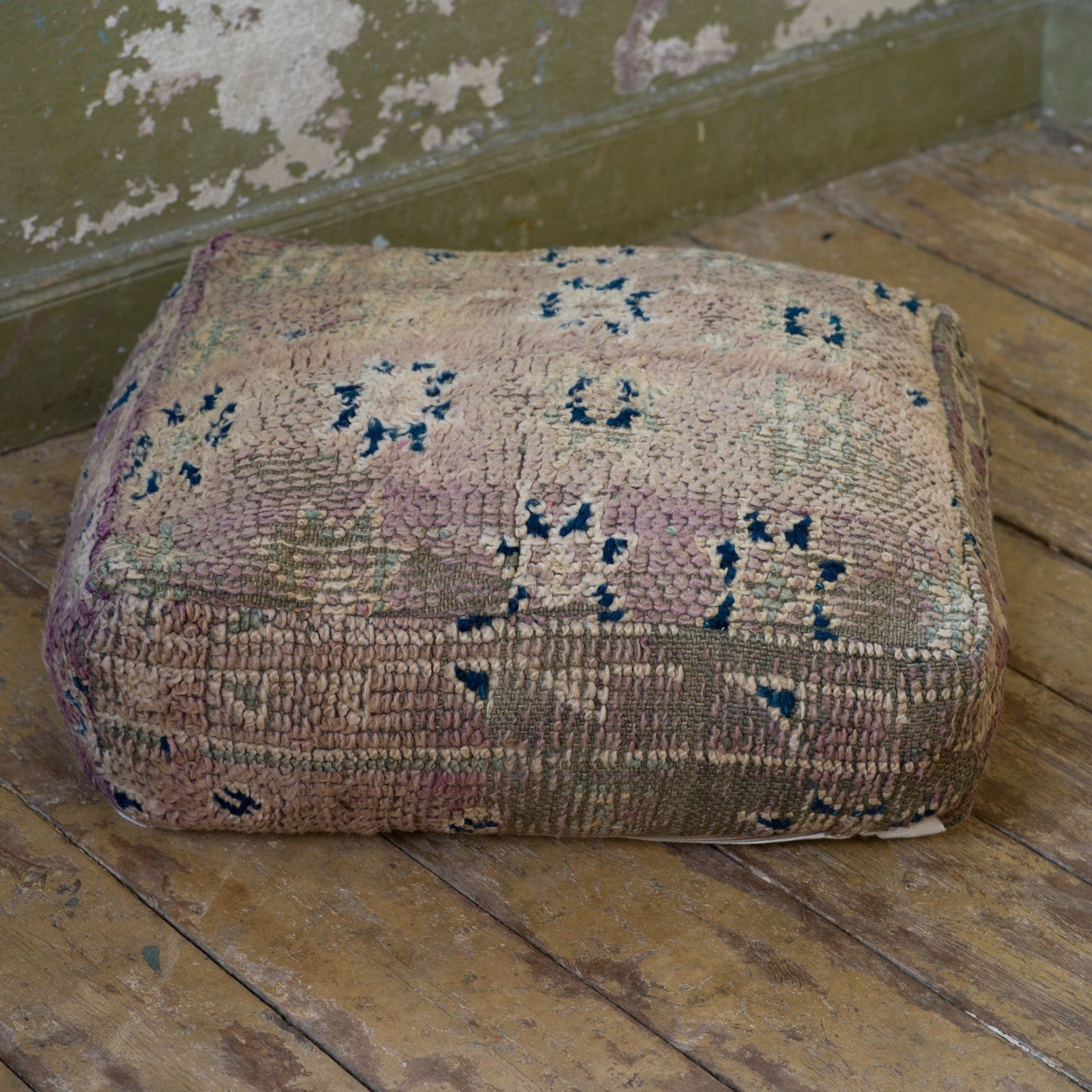 Marockansk Inredning sittpuff handgjord i ull Atlas bergen Marocko