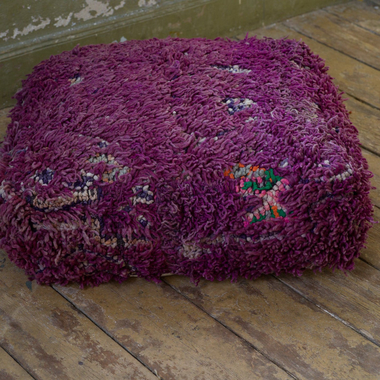 Marockansk Inredning sittpuff handgjord i ull Atlas bergen Marocko