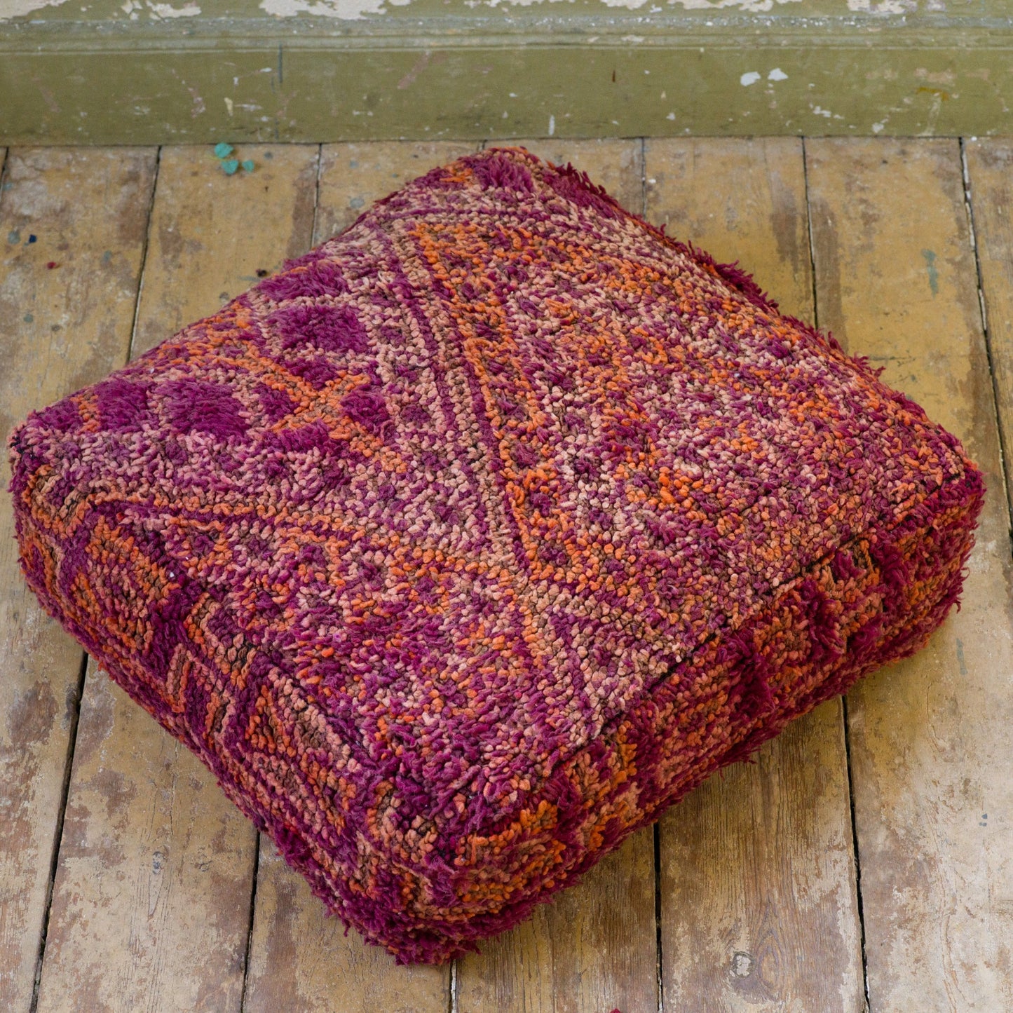 Marockansk Inredning sittpuff handgjord i ull Atlas bergen Marocko