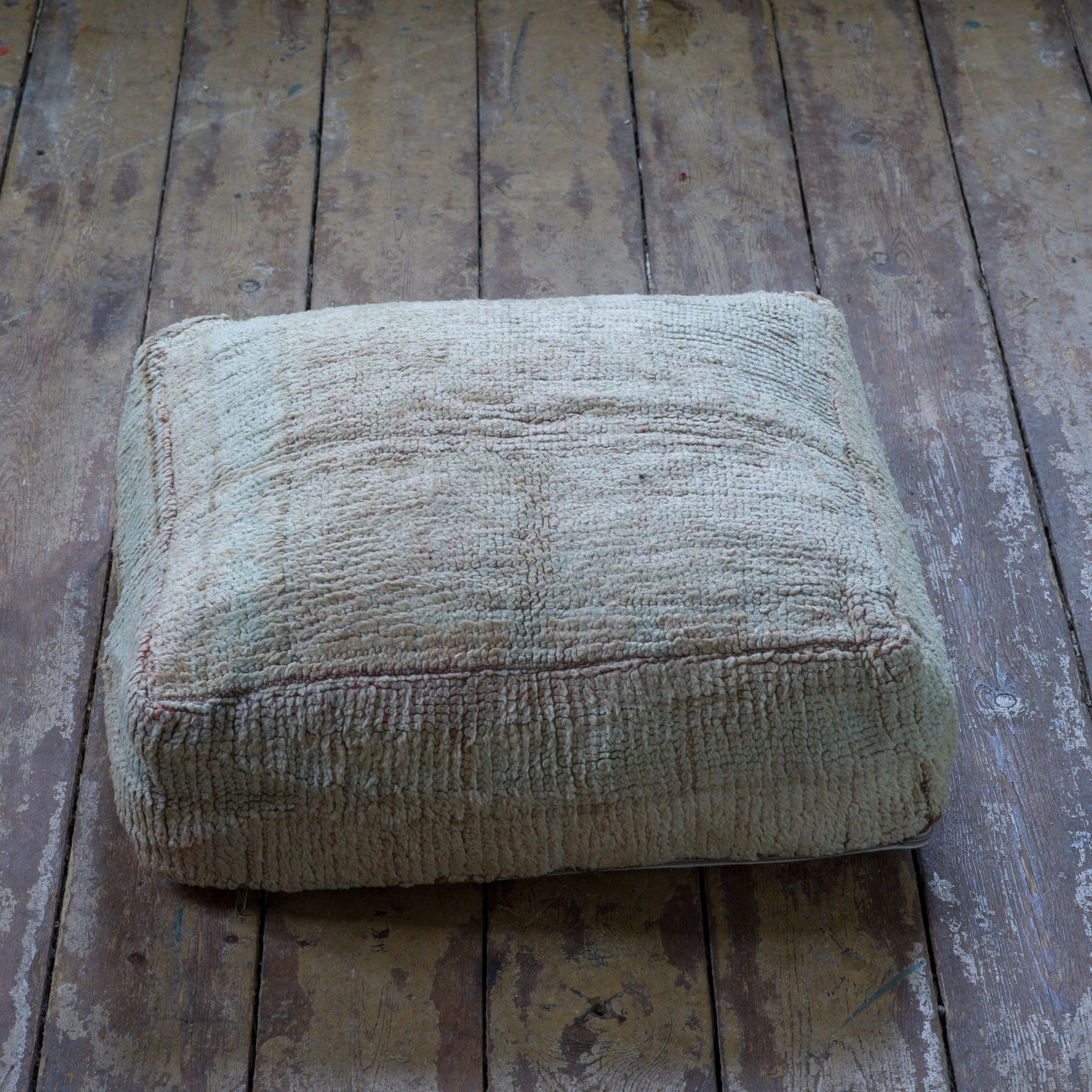 Marockansk Inredning sittpuff handgjord i ull Atlas bergen Marocko