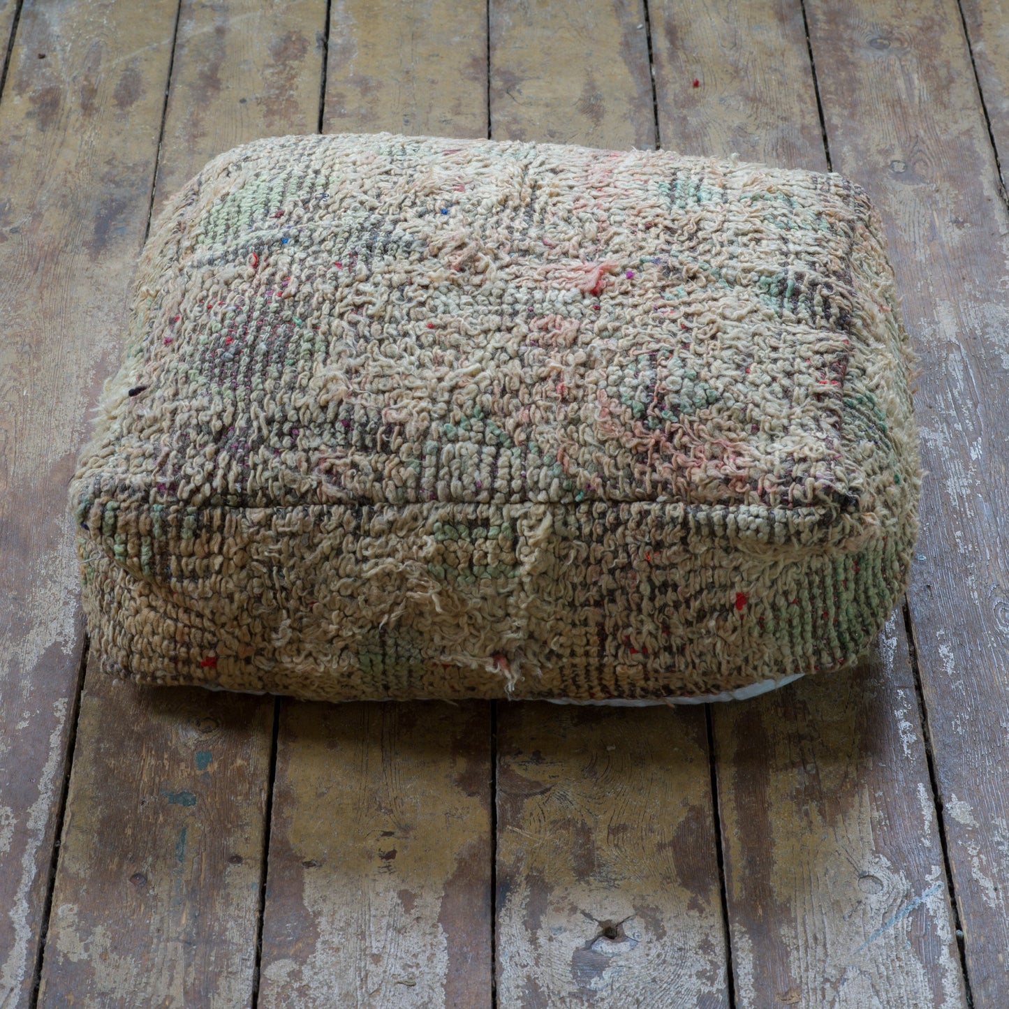 Marockansk Inredning sittpuff handgjord i ull Atlas bergen Marocko