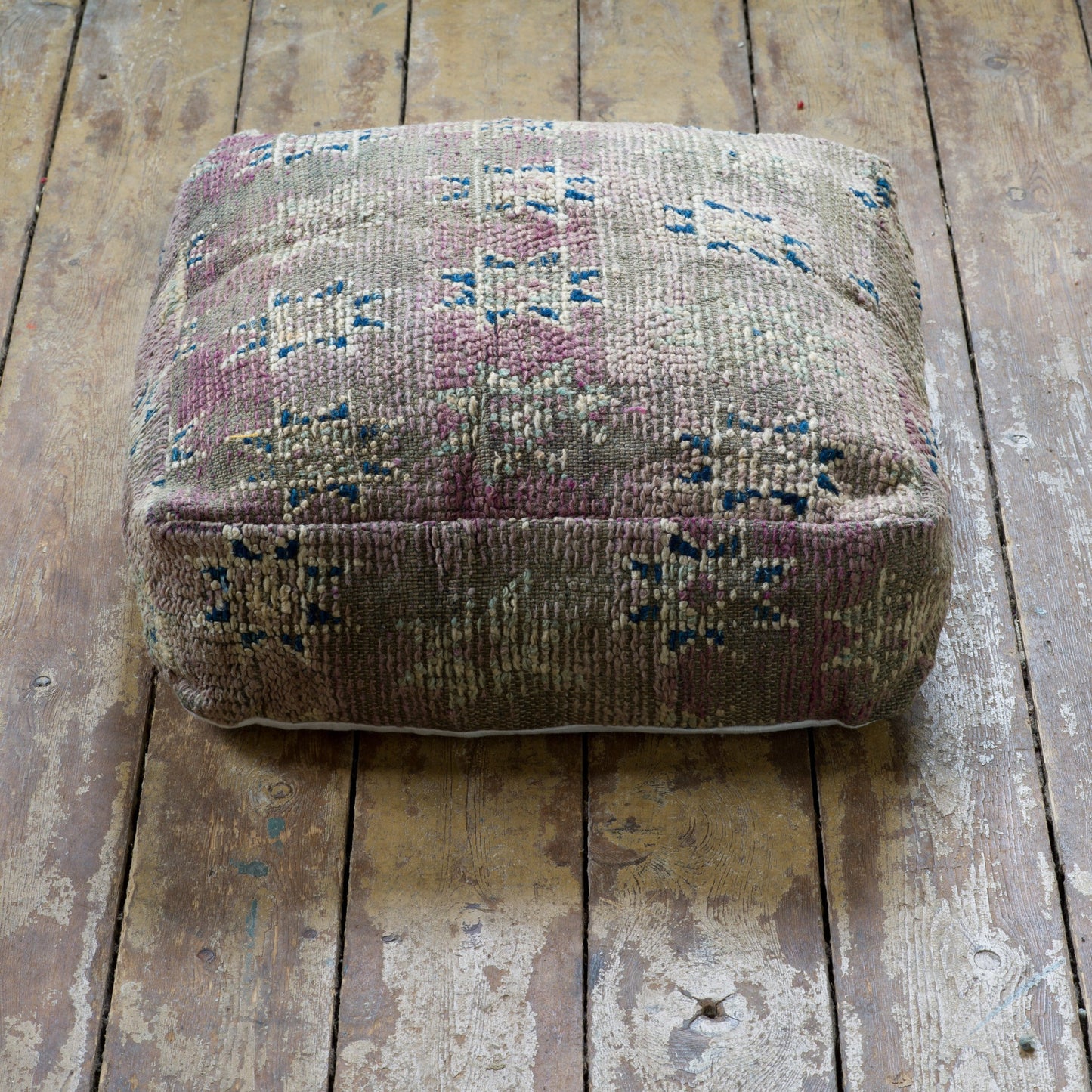 Marockansk Inredning sittpuff handgjord i ull Atlas bergen Marocko