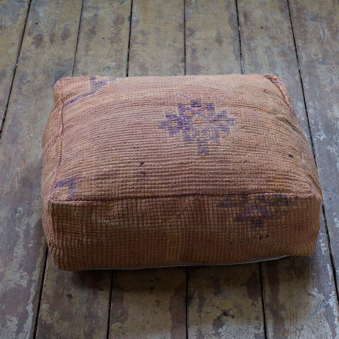 Marockansk Inredning sittpuff handgjord i ull Atlas bergen Marocko