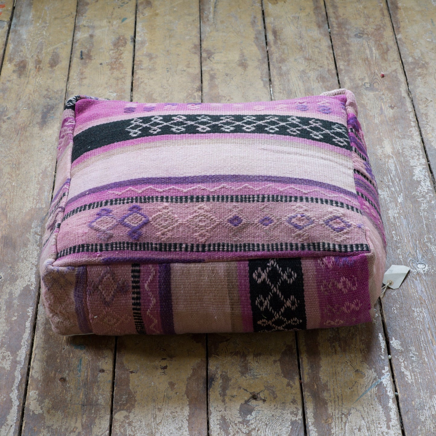 Marockansk Inredning sittpuff handgjord i ull Atlas bergen Marocko