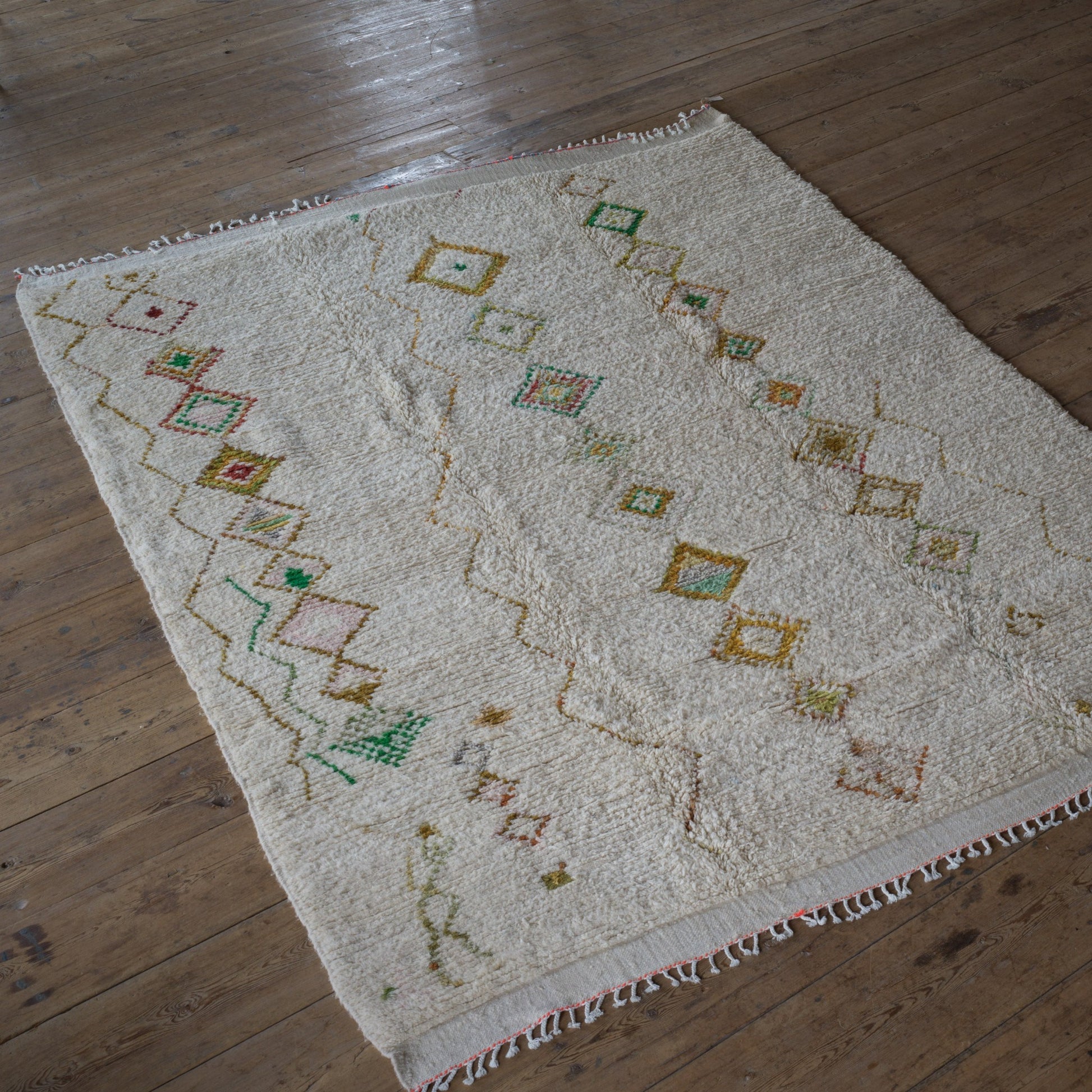 Marockansk inredning ullmata från Azilal i Atlazbergen Marocko