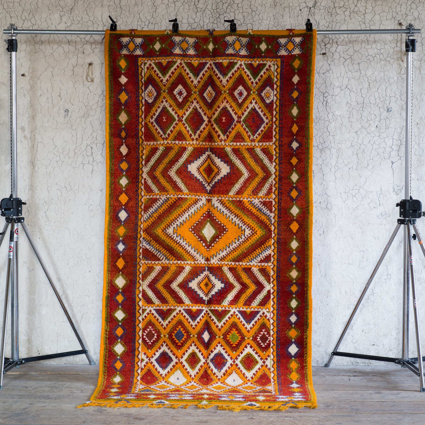 Marockansk matta i ull Atlas bergen Marocko handgjorda ullmattor med stilren design passar som hallmatta, köksmatta eller i vardagsrum passar svenska hem