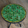 Marockanskt handgjort mosaikbord i glaserat kakel perfekt för marockansk orientalisk inredning