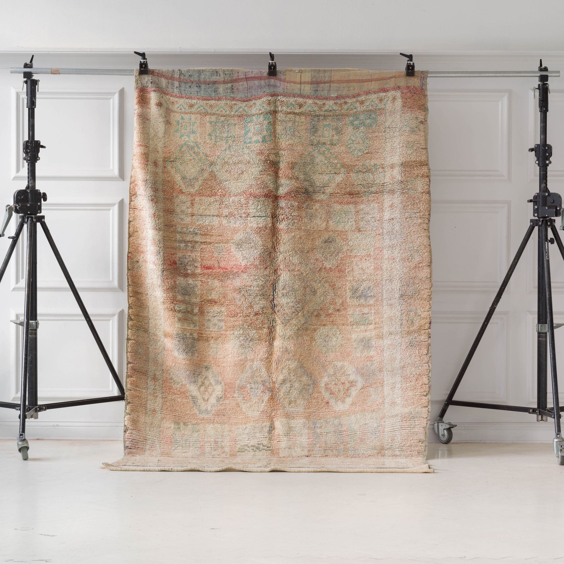 Äkta vintage marockansk Boujaad-matta i ull med detaljrikt mönster 280x172cm