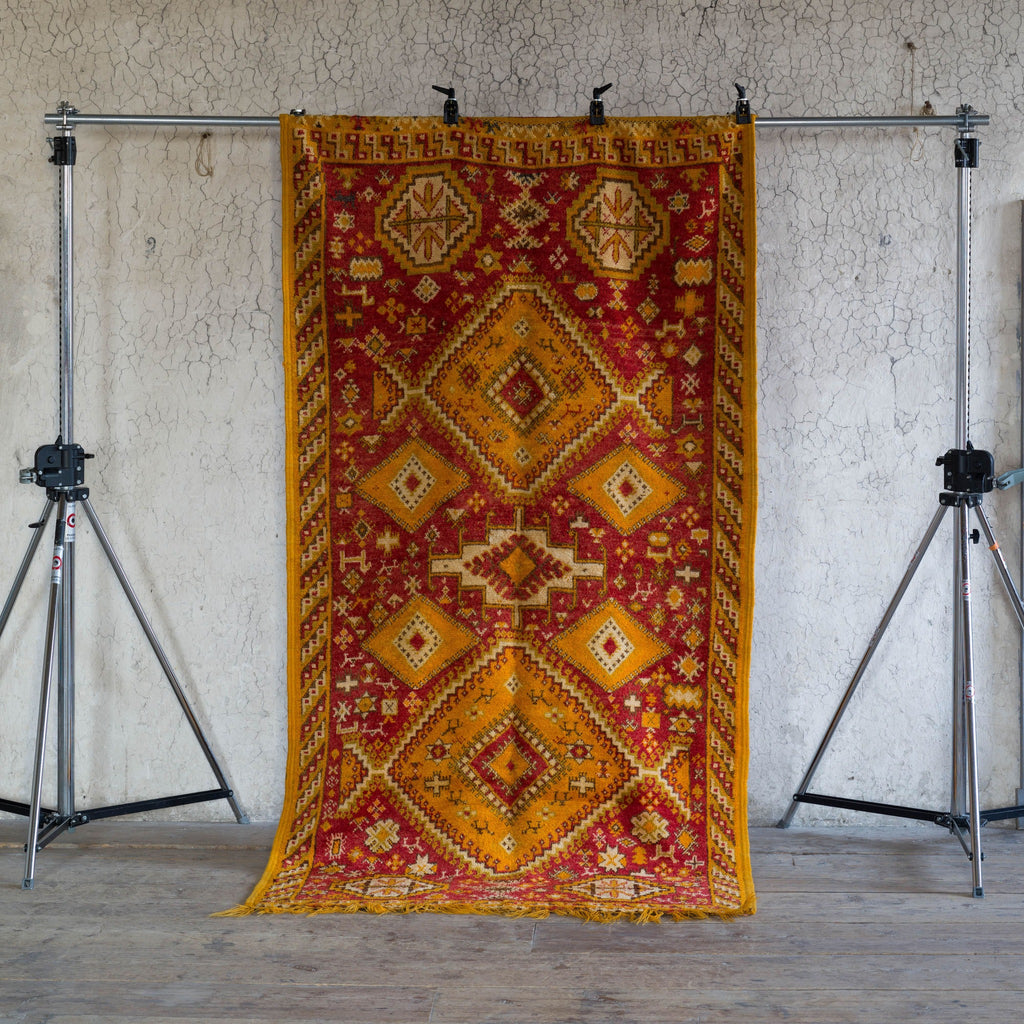 Handgjord marockansk matta Marockansk inredning ullmatta från Marrakesh Marocko 